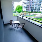 High Standard Studio. City Center. Free Parking.